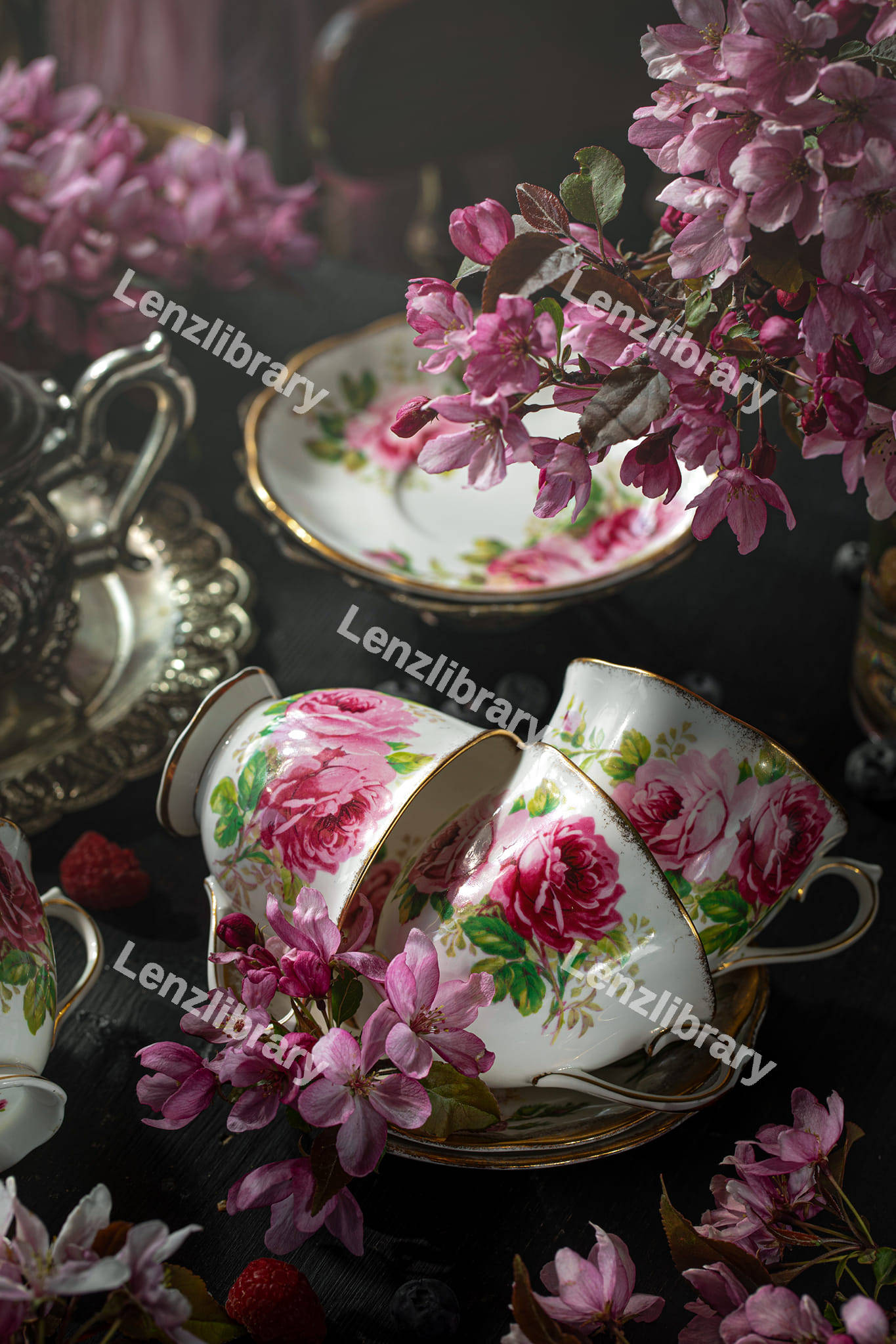 Floral pattern tea cups